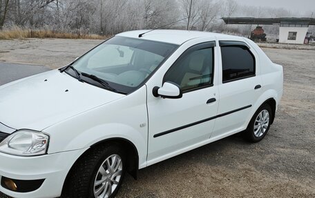 Renault Logan I, 2012 год, 630 000 рублей, 3 фотография