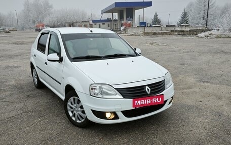 Renault Logan I, 2012 год, 630 000 рублей, 2 фотография