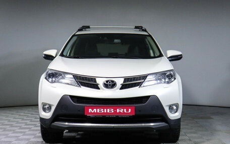 Toyota RAV4, 2014 год, 2 380 000 рублей, 2 фотография