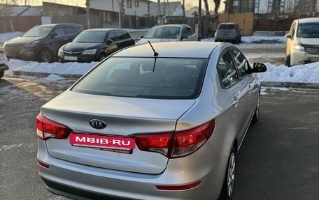 KIA Rio III рестайлинг, 2016 год, 960 000 рублей, 4 фотография