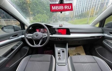 Volkswagen Golf VIII, 2024 год, 2 787 500 рублей, 11 фотография