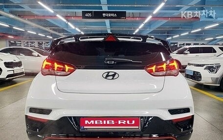 Hyundai Veloster II, 2022 год, 2 200 257 рублей, 5 фотография