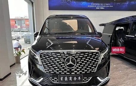 Mercedes-Benz V-Класс, 2021 год, 12 000 777 рублей, 2 фотография