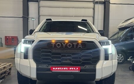 Toyota Tundra, 2023 год, 18 500 000 рублей, 4 фотография