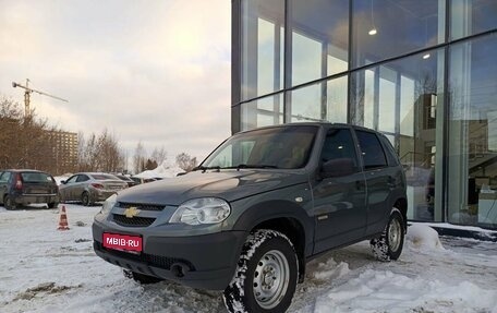 Chevrolet Niva I рестайлинг, 2017 год, 869 000 рублей, 1 фотография