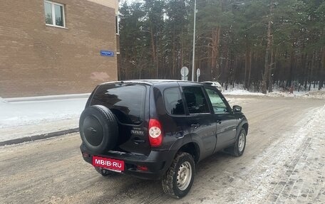 Chevrolet Niva I рестайлинг, 2016 год, 720 000 рублей, 7 фотография