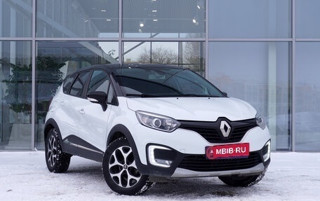 Renault Kaptur I рестайлинг, 2018 год, 1 770 000 рублей, 3 фотография