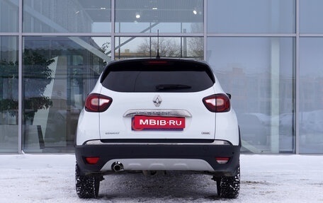 Renault Kaptur I рестайлинг, 2018 год, 1 770 000 рублей, 6 фотография