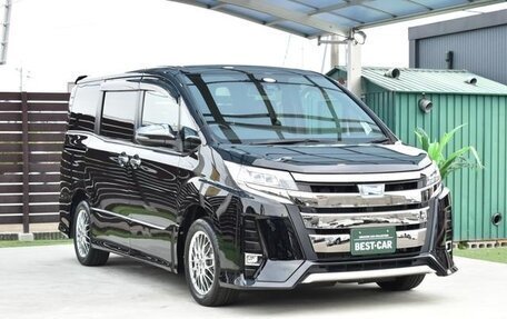 Toyota Noah III, 2021 год, 3 125 000 рублей, 2 фотография