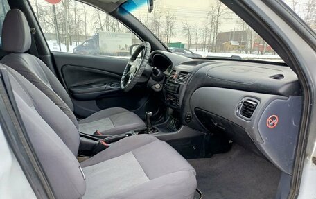 Nissan Almera, 2004 год, 257 600 рублей, 11 фотография