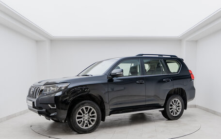 Toyota Land Cruiser Prado 150 рестайлинг 2, 2020 год, 5 630 000 рублей, 1 фотография