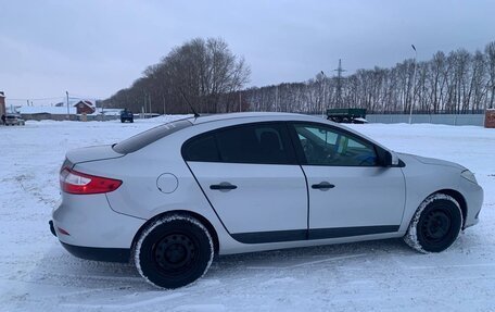 Renault Fluence I, 2013 год, 870 000 рублей, 2 фотография