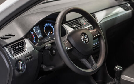 Skoda Rapid I, 2019 год, 1 405 000 рублей, 10 фотография