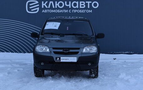 Chevrolet Niva I рестайлинг, 2011 год, 600 000 рублей, 3 фотография