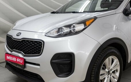 KIA Sportage IV рестайлинг, 2018 год, 1 988 000 рублей, 10 фотография