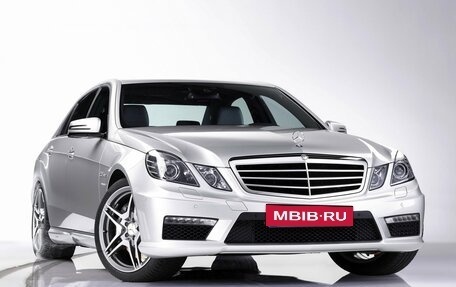 Mercedes-Benz E-Класс AMG, 2011 год, 2 650 000 рублей, 1 фотография