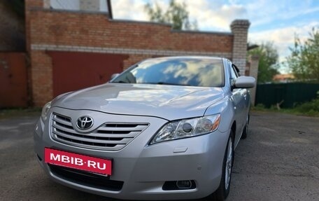 Toyota Camry, 2008 год, 1 295 000 рублей, 6 фотография