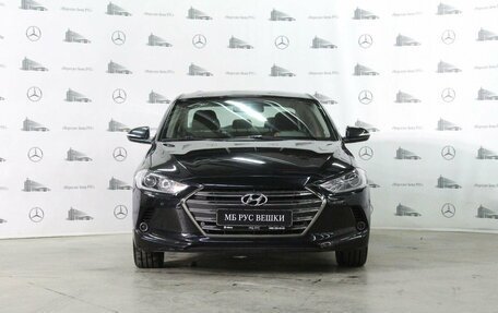 Hyundai Elantra VI рестайлинг, 2018 год, 1 675 000 рублей, 2 фотография