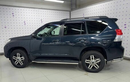 Toyota Land Cruiser Prado 150 рестайлинг 2, 2010 год, 2 800 000 рублей, 8 фотография