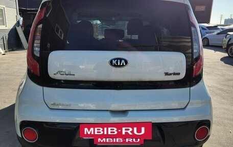 KIA Soul II рестайлинг, 2017 год, 695 400 рублей, 2 фотография