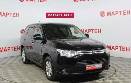 Mitsubishi Outlander III рестайлинг 3, 2014 год, 1 469 000 рублей, 3 фотография