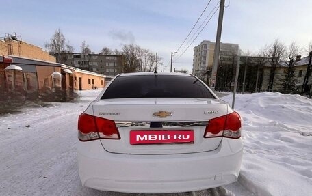 Chevrolet Cruze II, 2013 год, 950 000 рублей, 10 фотография