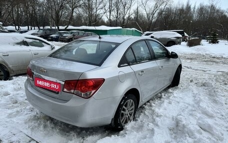 Chevrolet Cruze II, 2011 год, 780 000 рублей, 3 фотография