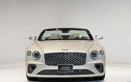 Bentley Continental GT III, 2021 год, 30 400 000 рублей, 2 фотография