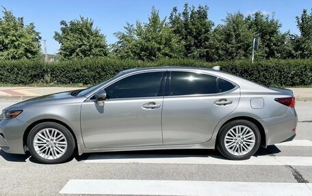 Lexus ES VII, 2017 год, 2 200 000 рублей, 3 фотография