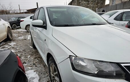 Skoda Rapid I, 2016 год, 800 000 рублей, 2 фотография