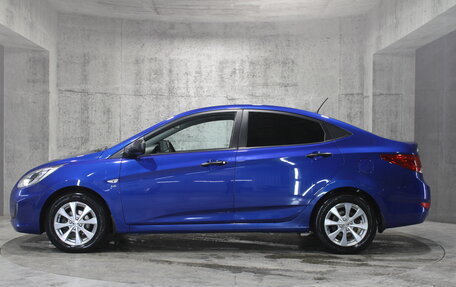 Hyundai Solaris II рестайлинг, 2012 год, 735 000 рублей, 5 фотография