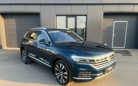 Volkswagen Touareg III, 2018 год, 4 061 000 рублей, 1 фотография