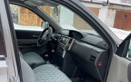 Nissan X-Trail, 2006 год, 900 000 рублей, 12 фотография