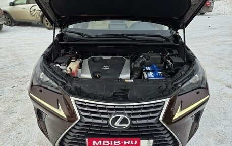 Lexus NX I, 2018 год, 2 870 000 рублей, 12 фотография