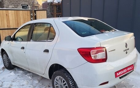 Renault Logan II, 2017 год, 790 000 рублей, 3 фотография