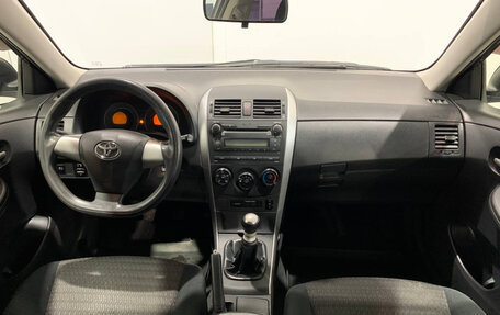 Toyota Corolla, 2011 год, 1 070 000 рублей, 9 фотография