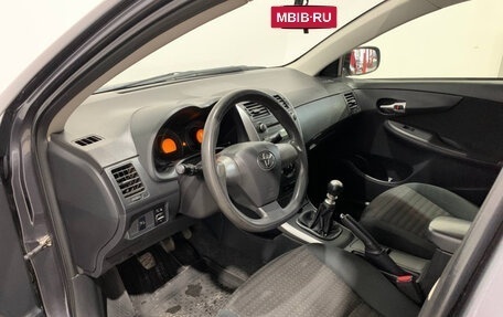 Toyota Corolla, 2011 год, 1 070 000 рублей, 10 фотография