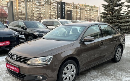 Volkswagen Jetta VI, 2013 год, 1 020 000 рублей, 1 фотография