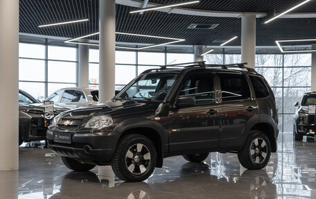 Chevrolet Niva I рестайлинг, 2016 год, 690 000 рублей, 1 фотография