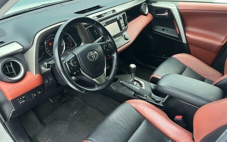 Toyota RAV4, 2013 год, 1 950 000 рублей, 9 фотография