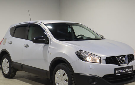 Nissan Qashqai, 2011 год, 1 175 999 рублей, 2 фотография