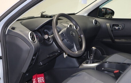 Nissan Qashqai, 2011 год, 1 175 999 рублей, 9 фотография