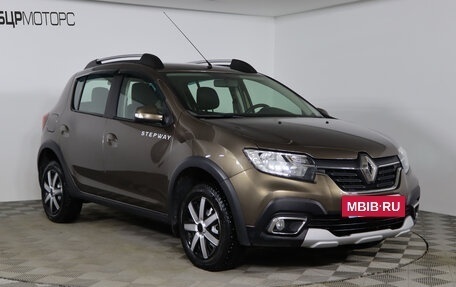 Renault Sandero II рестайлинг, 2019 год, 1 329 990 рублей, 3 фотография