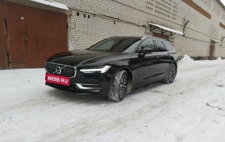 Volvo V90 II, 2020 год, 3 200 000 рублей, 15 фотография