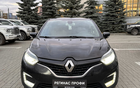 Renault Kaptur I рестайлинг, 2018 год, 1 520 000 рублей, 2 фотография