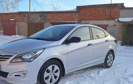 Hyundai Solaris II рестайлинг, 2014 год, 1 020 000 рублей, 4 фотография