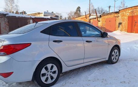 Hyundai Solaris II рестайлинг, 2014 год, 1 020 000 рублей, 12 фотография