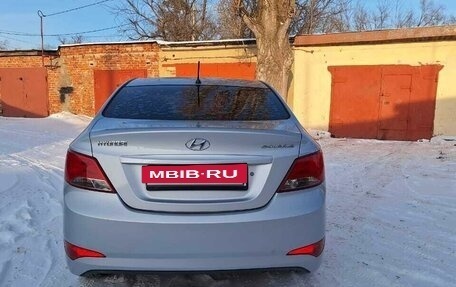 Hyundai Solaris II рестайлинг, 2014 год, 1 020 000 рублей, 13 фотография