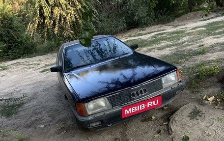 Audi 100, 1990 год, 65 000 рублей, 10 фотография