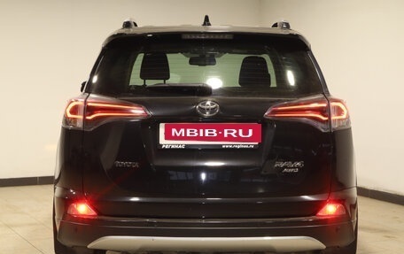 Toyota RAV4, 2015 год, 2 380 000 рублей, 4 фотография